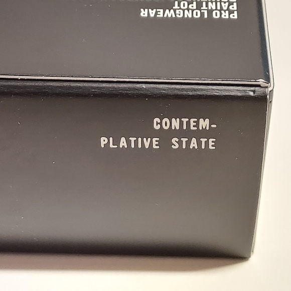 MAC Pro Longwear Paint Pot *CONTEMPLATIVE STATE* - Picture 4 of 5